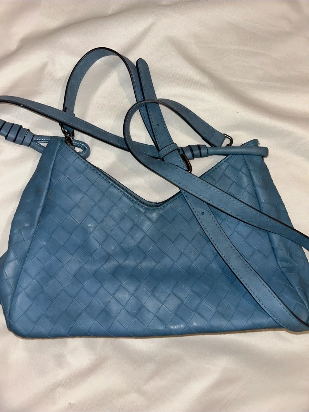 Blue Woven Shoulder Bag with Pastel Tie-Dye Wallet